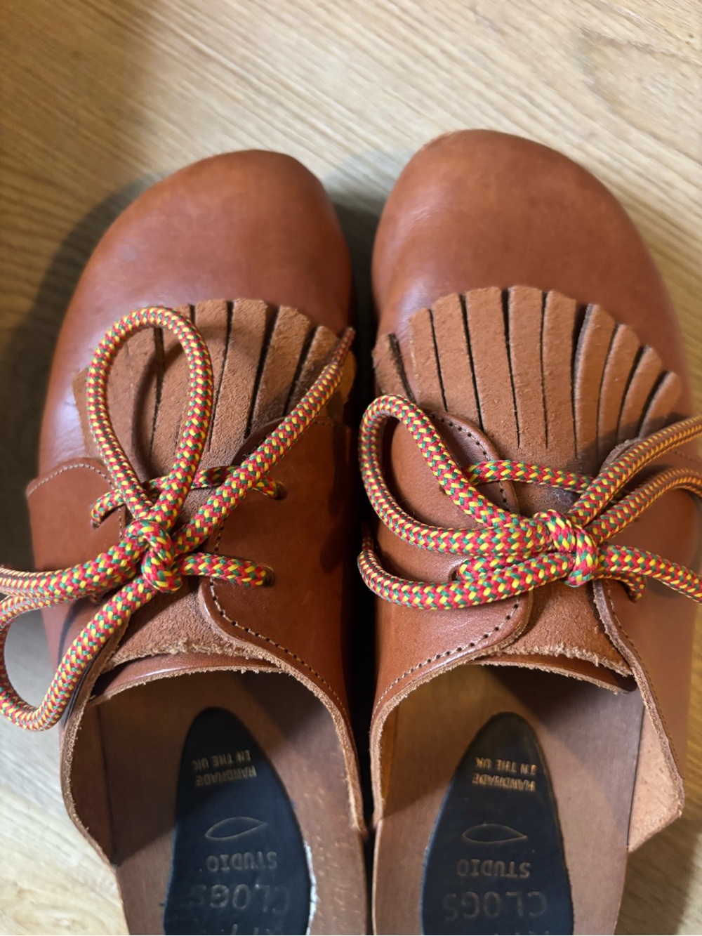Kit + Clogs Studio Fringe Loaf 40